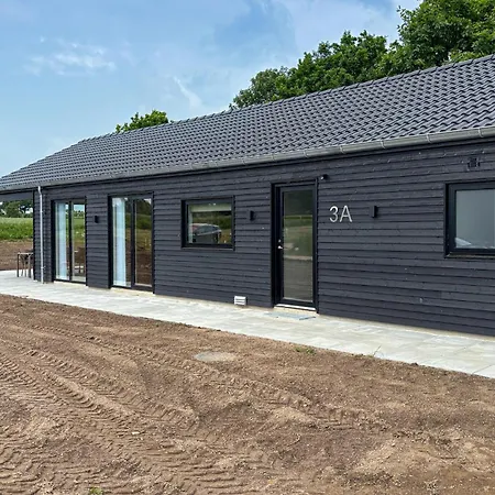 4 Bedroom Cozy In Haderslev