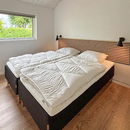4 Bedroom Cozy In